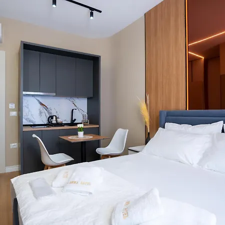 Apartmán Gamma - Free Parking & Sunbeds *