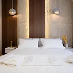 Gamma - Free Parking & Sunbeds Apartment